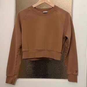 Aritzia TNA Cozy Fleece Perfect Cropped Raglan Sweatshirt in Tan, S - Size Small